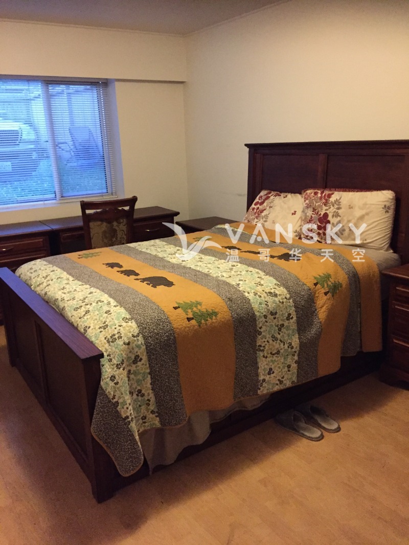 260818213122_29 bedroom1.JPG
